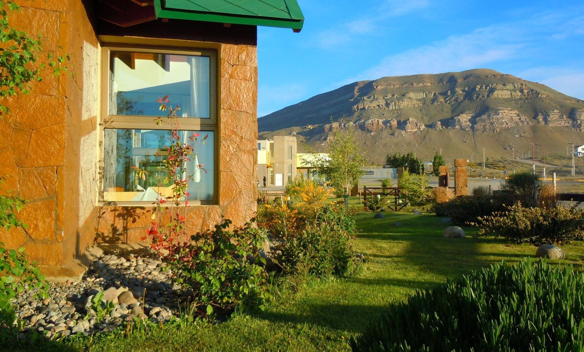 Konke Calafate Hotel เอลกาลาฟาเต ภายนอก รูปภาพ